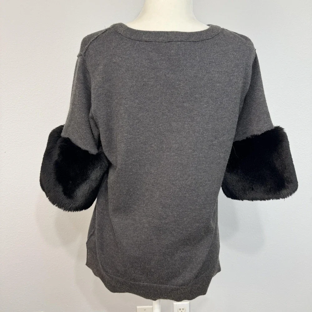 Michael Michael Kors Sweater‎ Womens Medium Gray Faux Fur Sleeve Trim Pullover